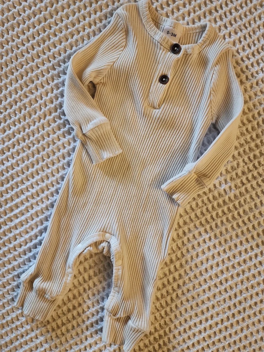 Ribbed Textured Baby onsie